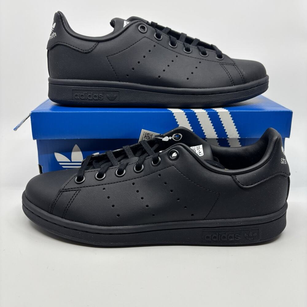 Adidas Stan Smith J Sneakers Youth 5 Unisex Triple Black Shoes New Lace Up Low